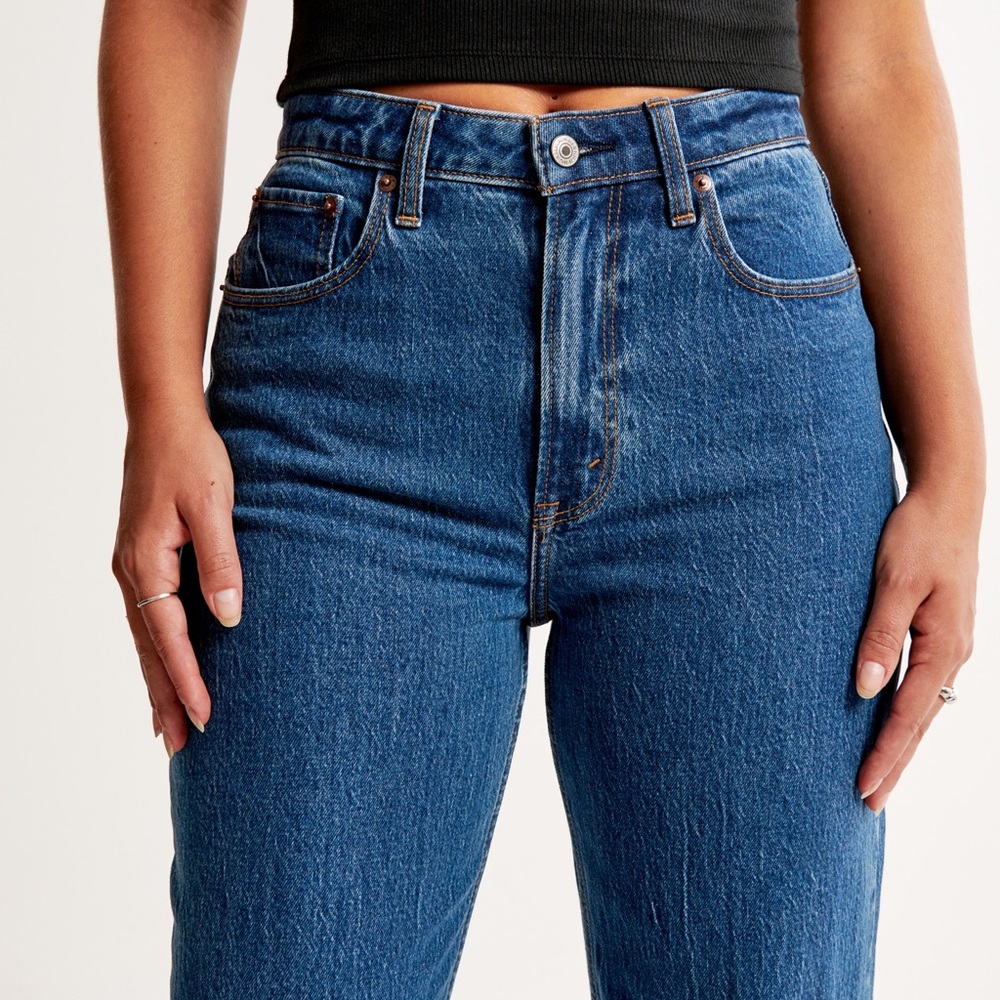 Abercrombie High Rise 90s Jeans
